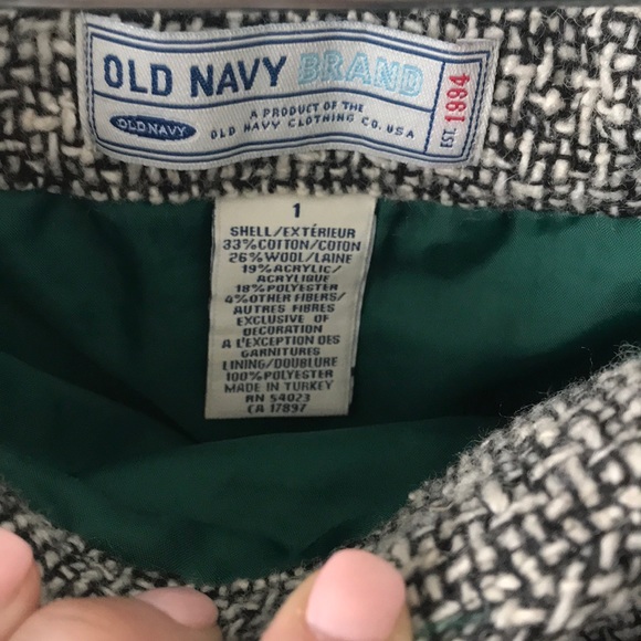 Old Navy wool skirt size 1 - Picture 2 of 2